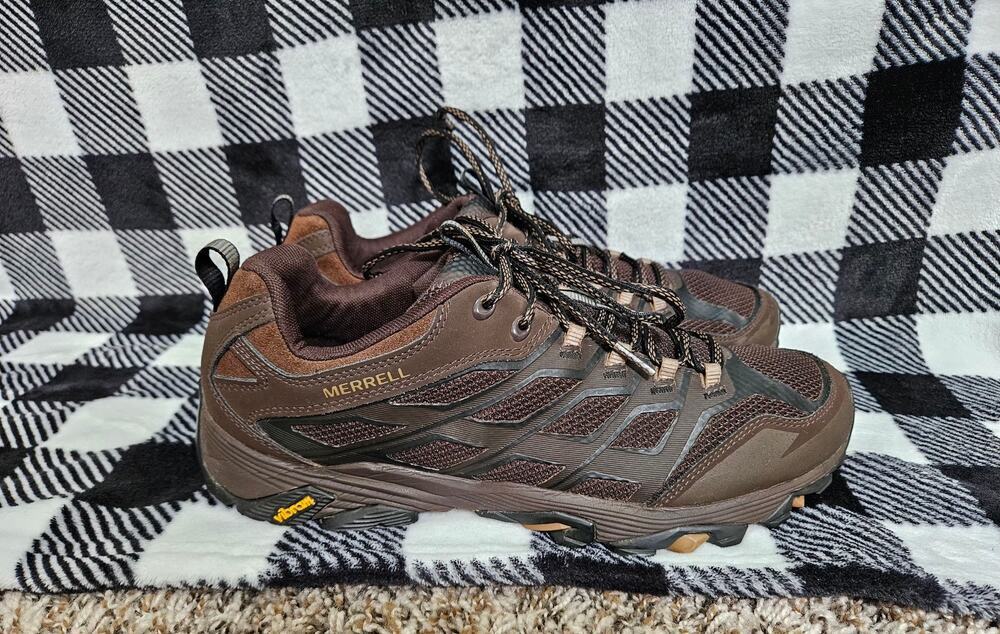 Merrell Moab Men's Size 11 Brown Hiking Shoes Vibram Trail Outdoor Sneakers